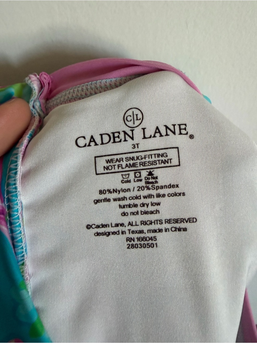 Caden Lane Toddler Girls Bow Print Long Sleeve Rash Guard Ruffle Bottom Swimsuit - Picture 7 of 7